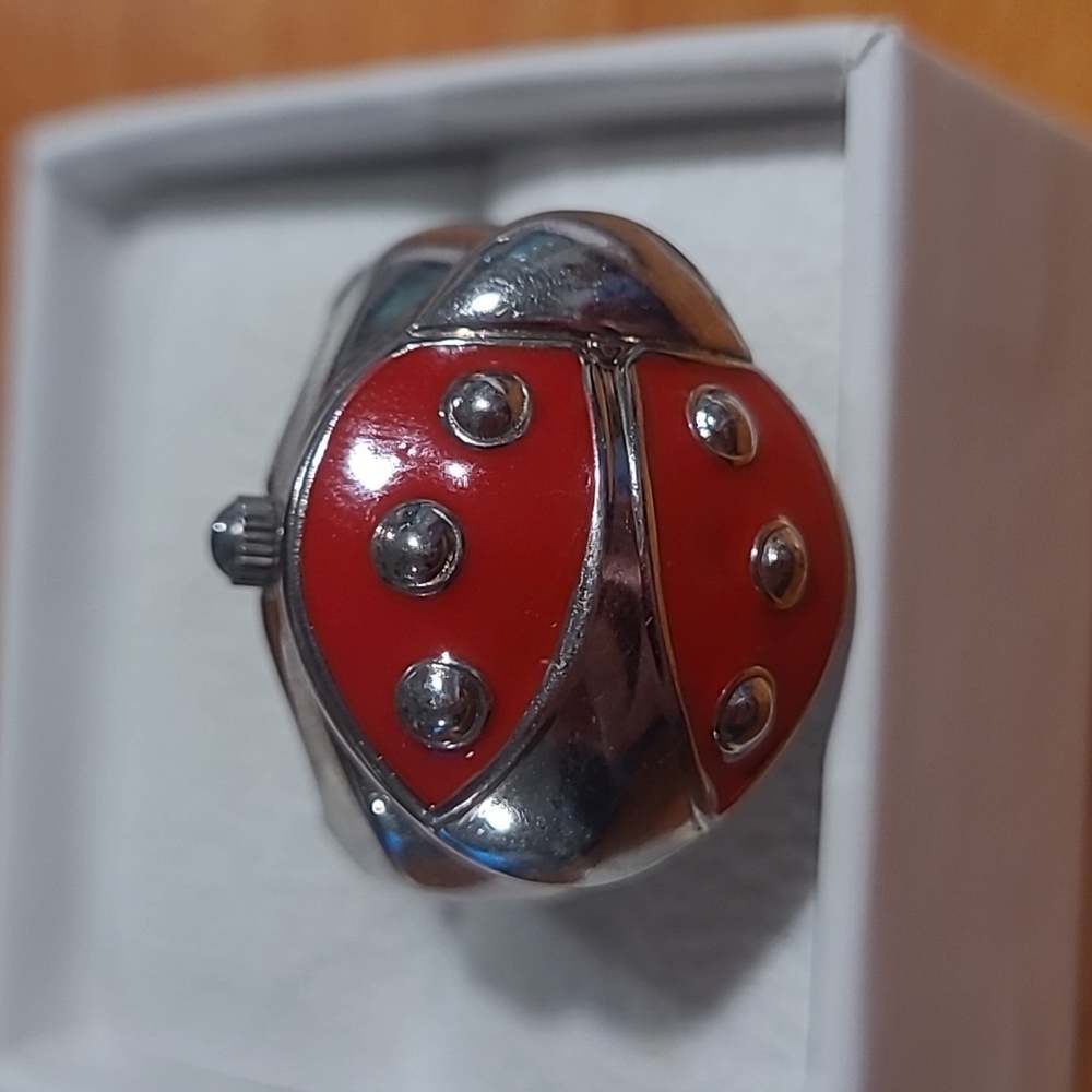 Ring watch combo silvertone size 7 flexible band ladybug